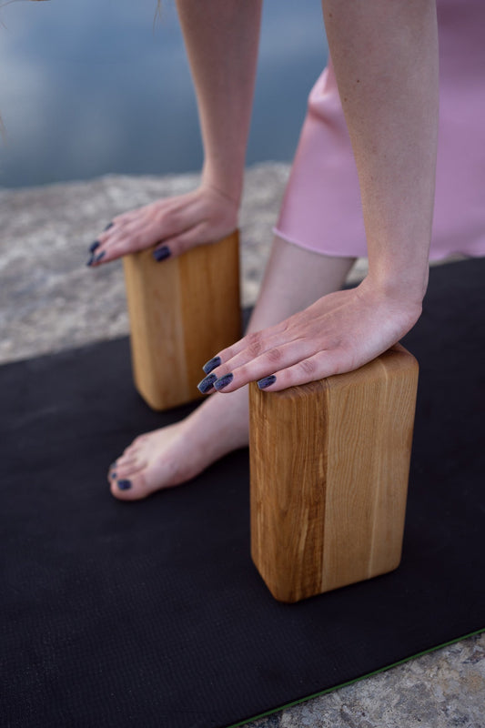 Wooden vs Foam Yoga Blocks: Complete Material Comparison Guide for Smart Buyers