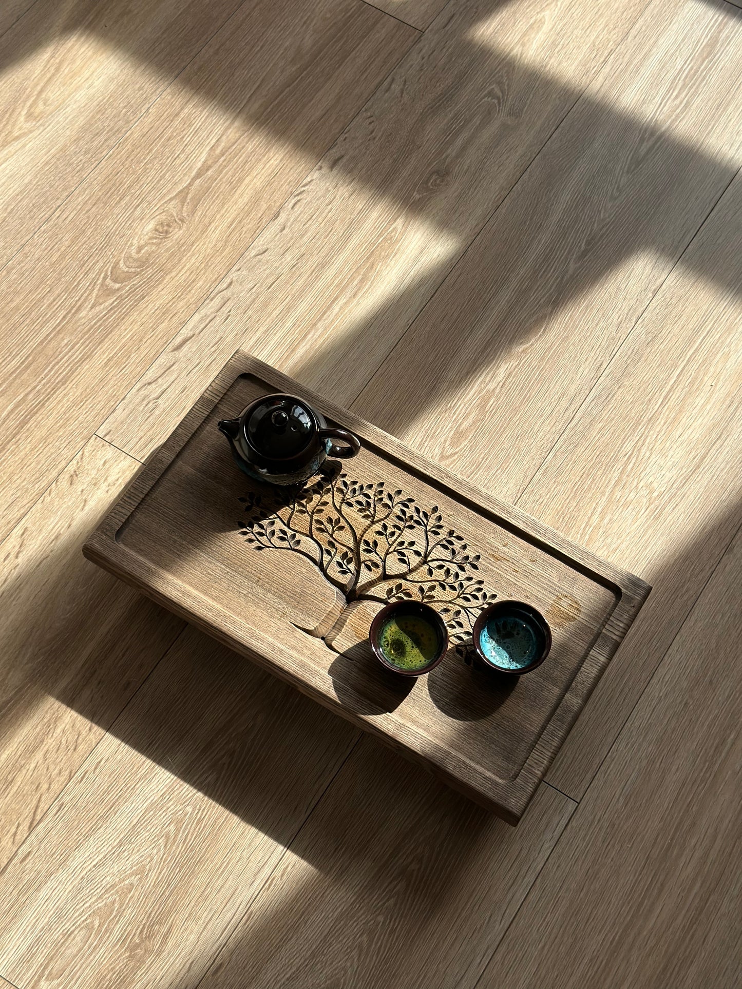 Ironwood (Ash) Tea Ceremony Table 25×45 cm – “Tree of Life” Carving & Built-In Drain